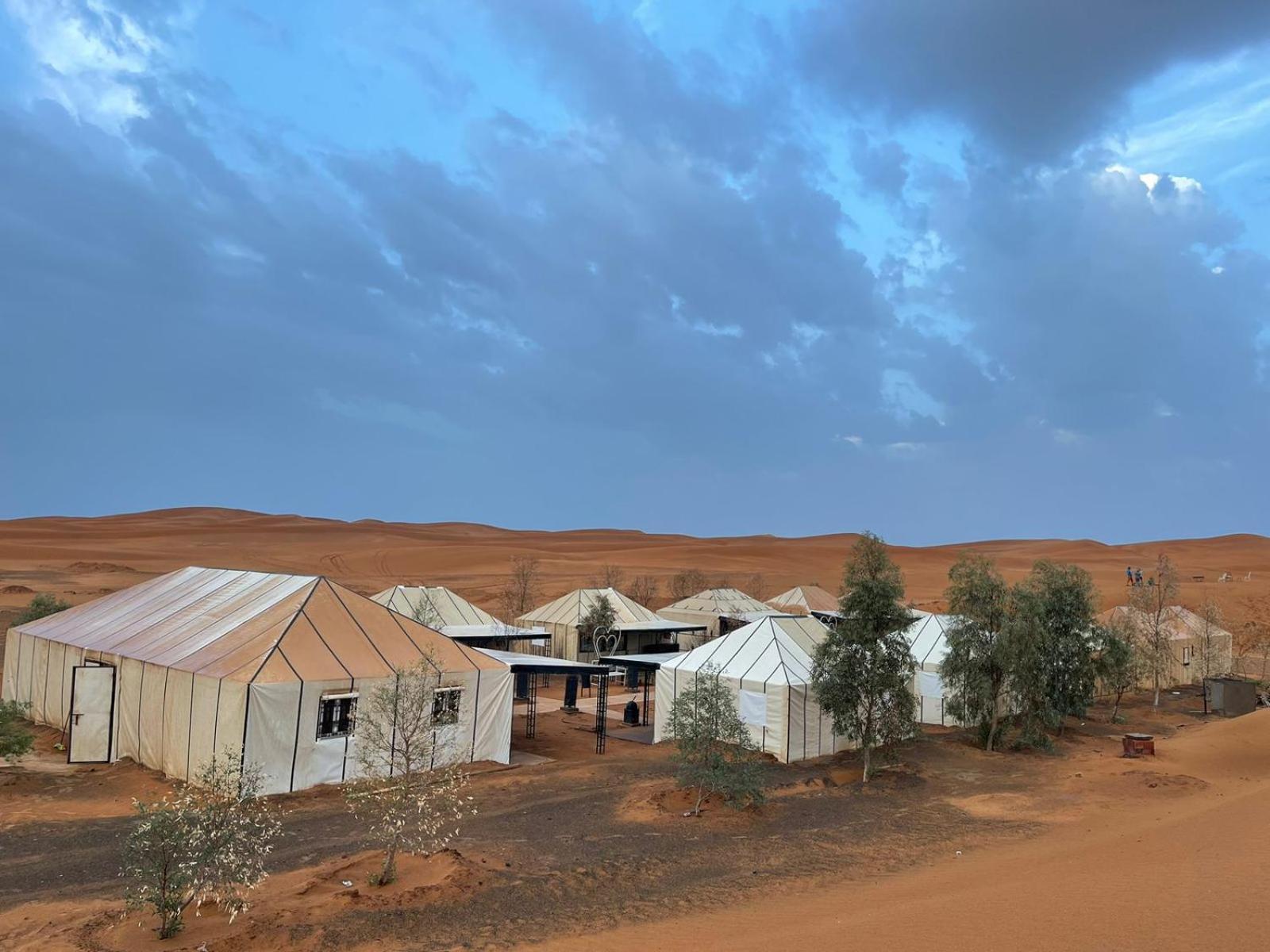 Toop Luxury Camp Merzouga Exterior foto
